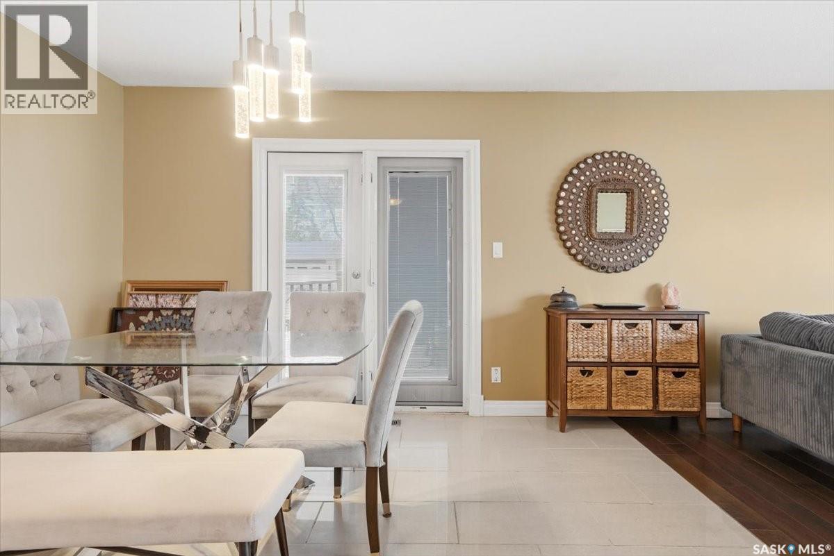 182 Lincoln Drive, Regina, SK - Indoor Photo Showing Other Room