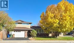 182 Lincoln DRIVE  Regina, SK S4S 6R5