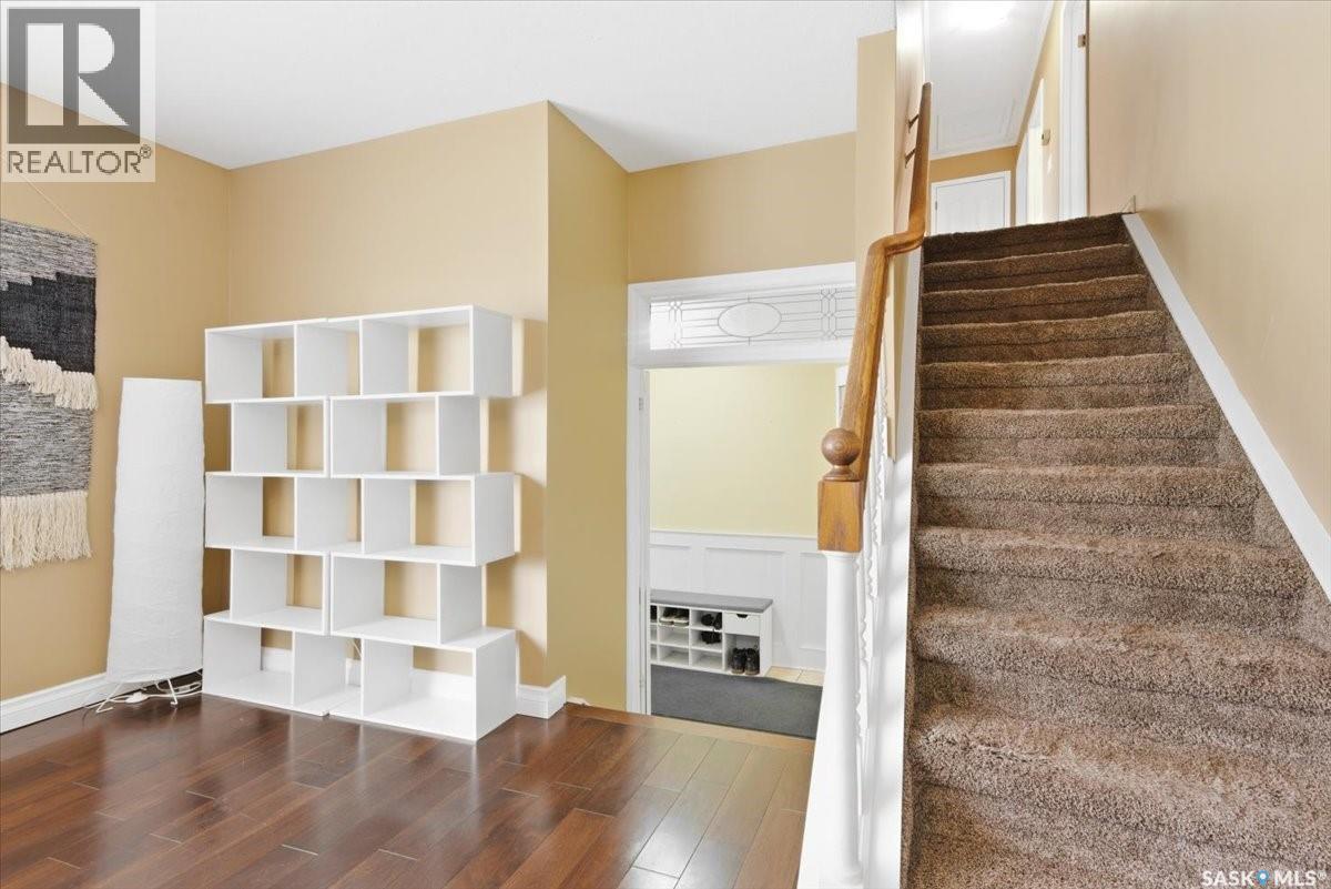 182 Lincoln Drive, Regina, SK - Indoor Photo Showing Other Room