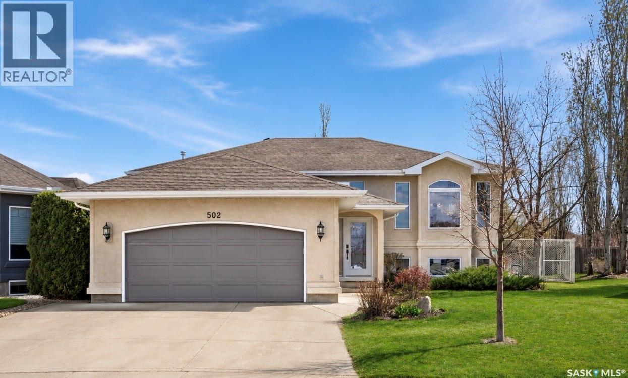 502 Lemay Crescent, Saskatoon, SK - Outdoor With Facade