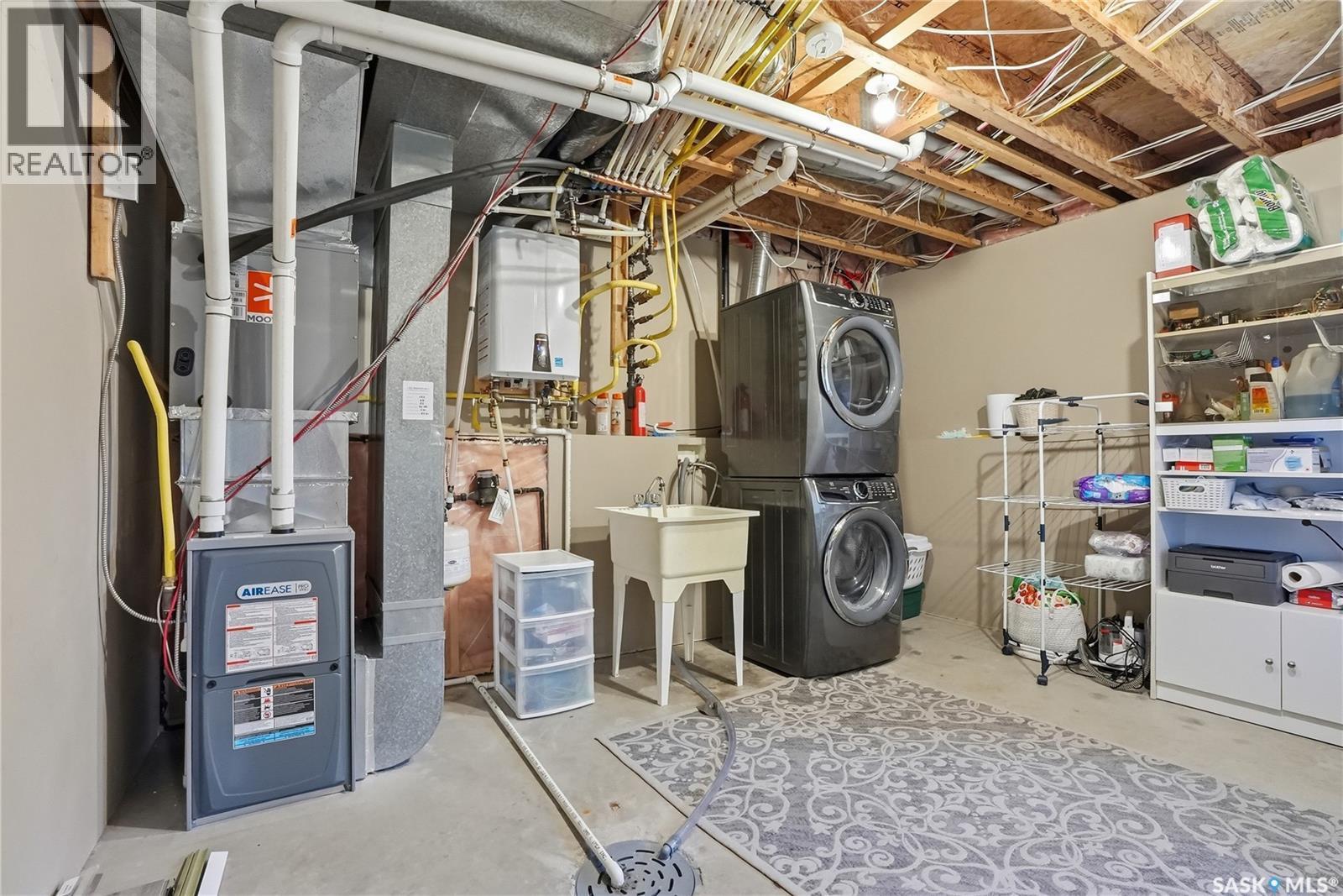 502 Lemay Crescent, Saskatoon, SK - Indoor Photo Showing Basement