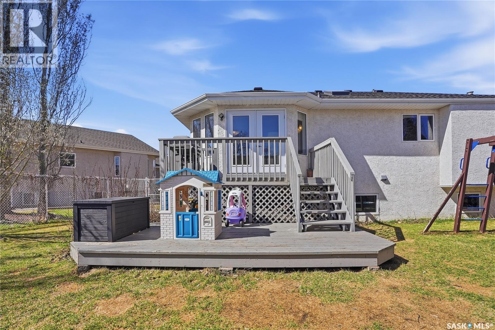 502 Lemay Crescent, Saskatoon, SK - Outdoor With Deck Patio Veranda