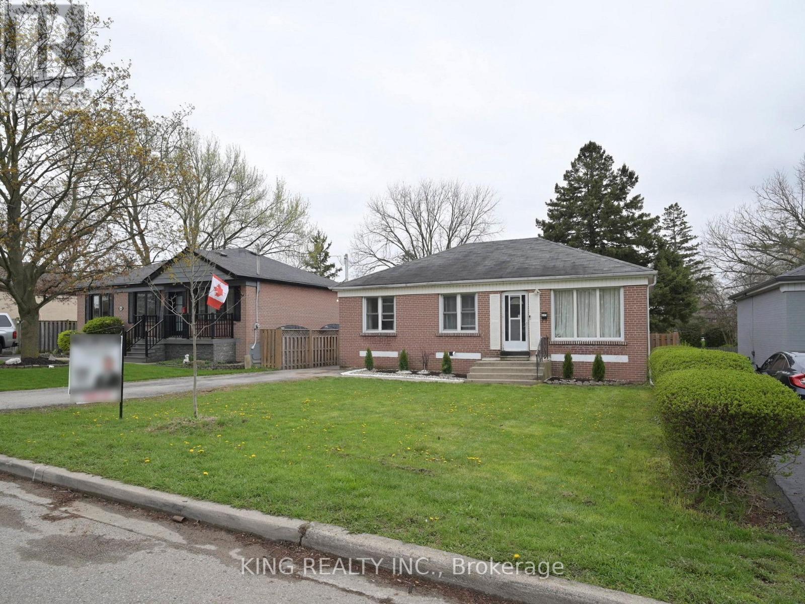 1156 Homewood Drive, Burlington, ON - Outdoor