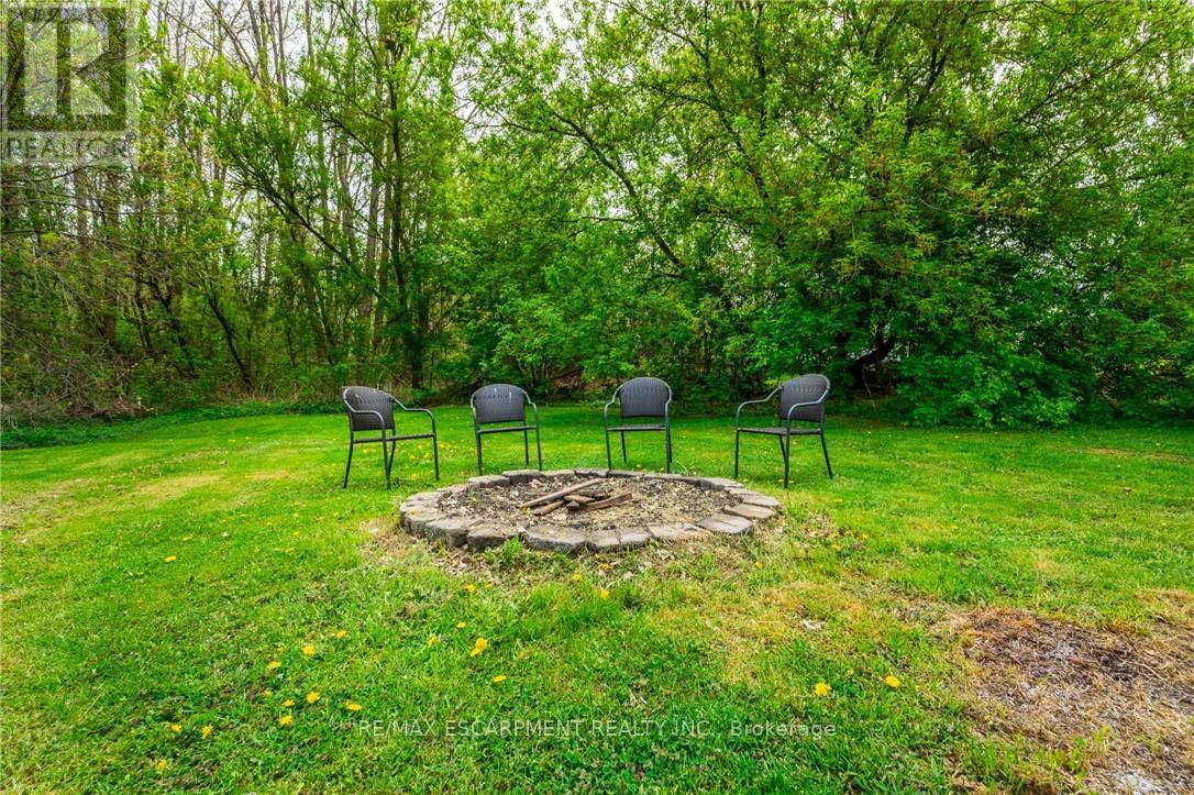 152 7Th Concession Road E, Hamilton, ON - Outdoor