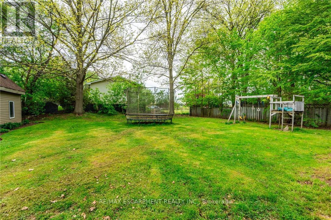 152 7Th Concession Road E, Hamilton, ON - Outdoor With Backyard