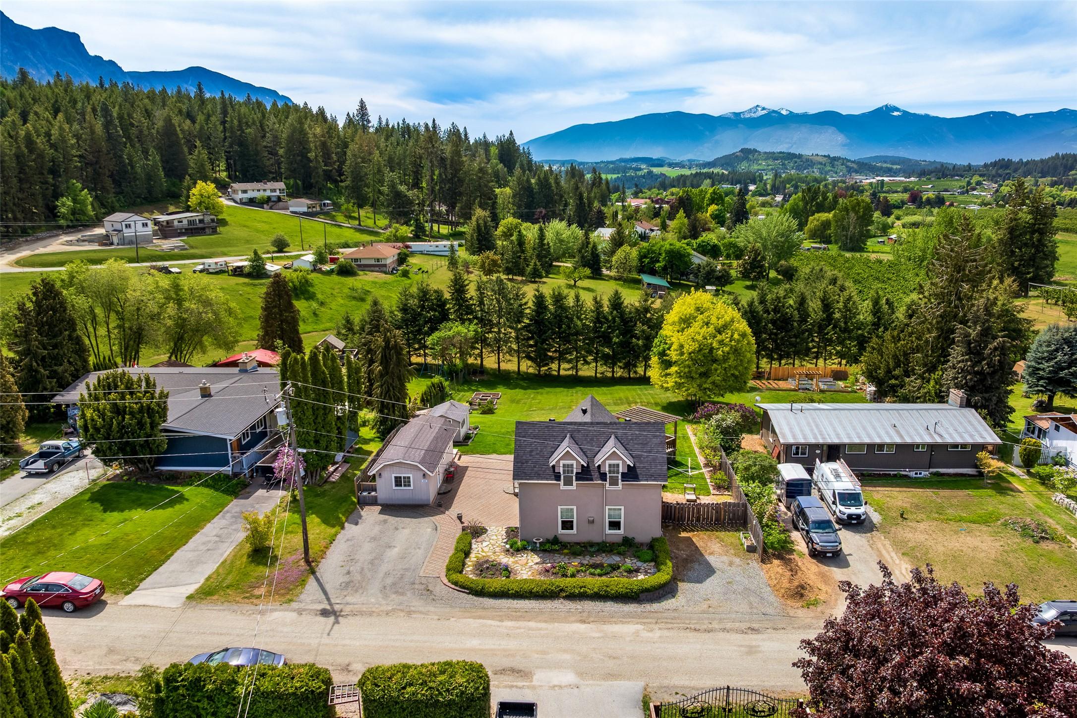 3609 Masuch Road, Creston, BC - Outdoor With View