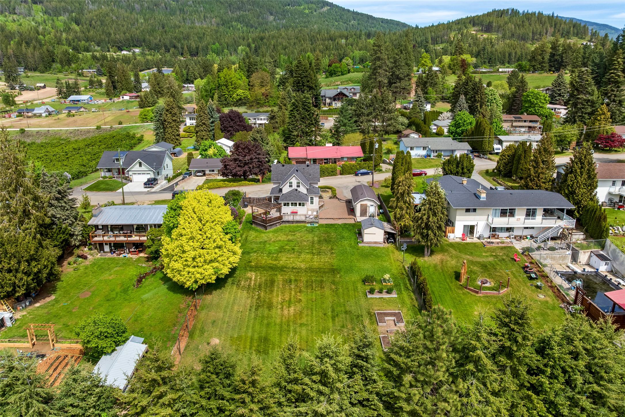 3609 Masuch Road, Creston, BC - Outdoor With View
