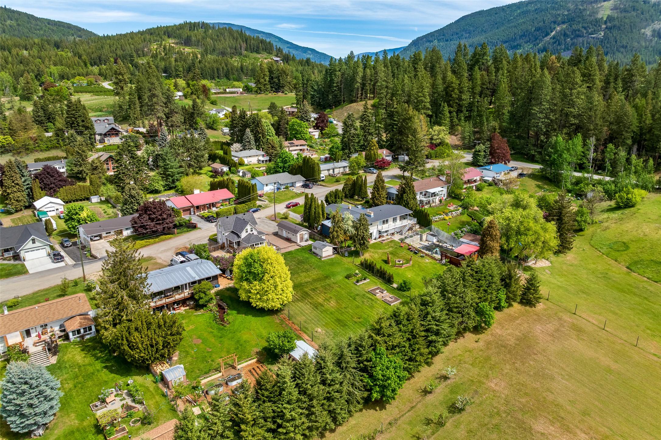 3609 Masuch Road, Creston, BC - Outdoor With View