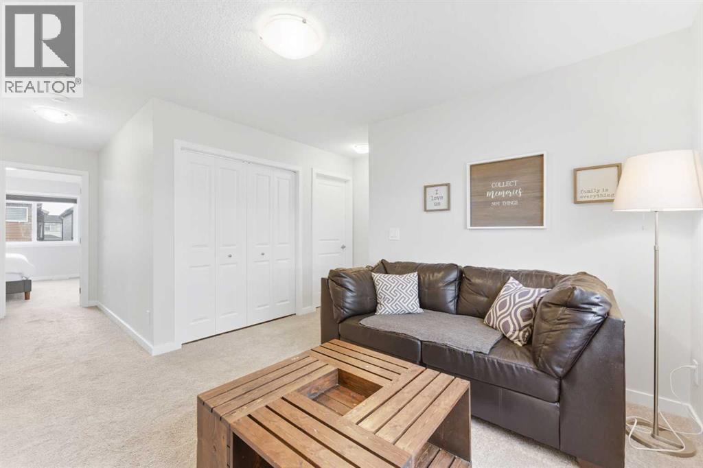 69 Legacy Manor Se, Calgary, AB