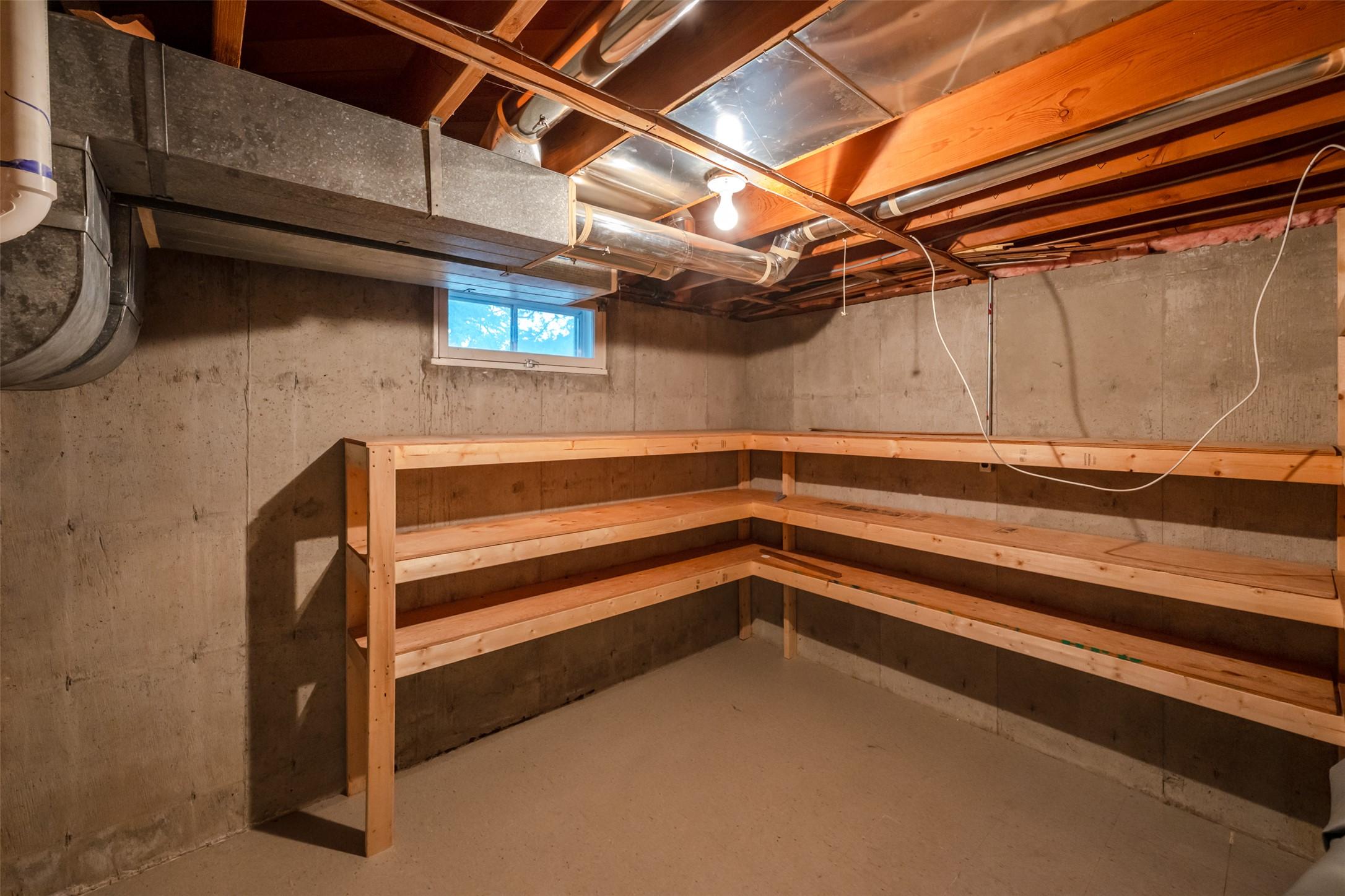 132 Secrest Place, Penticton, BC - Indoor Photo Showing Basement