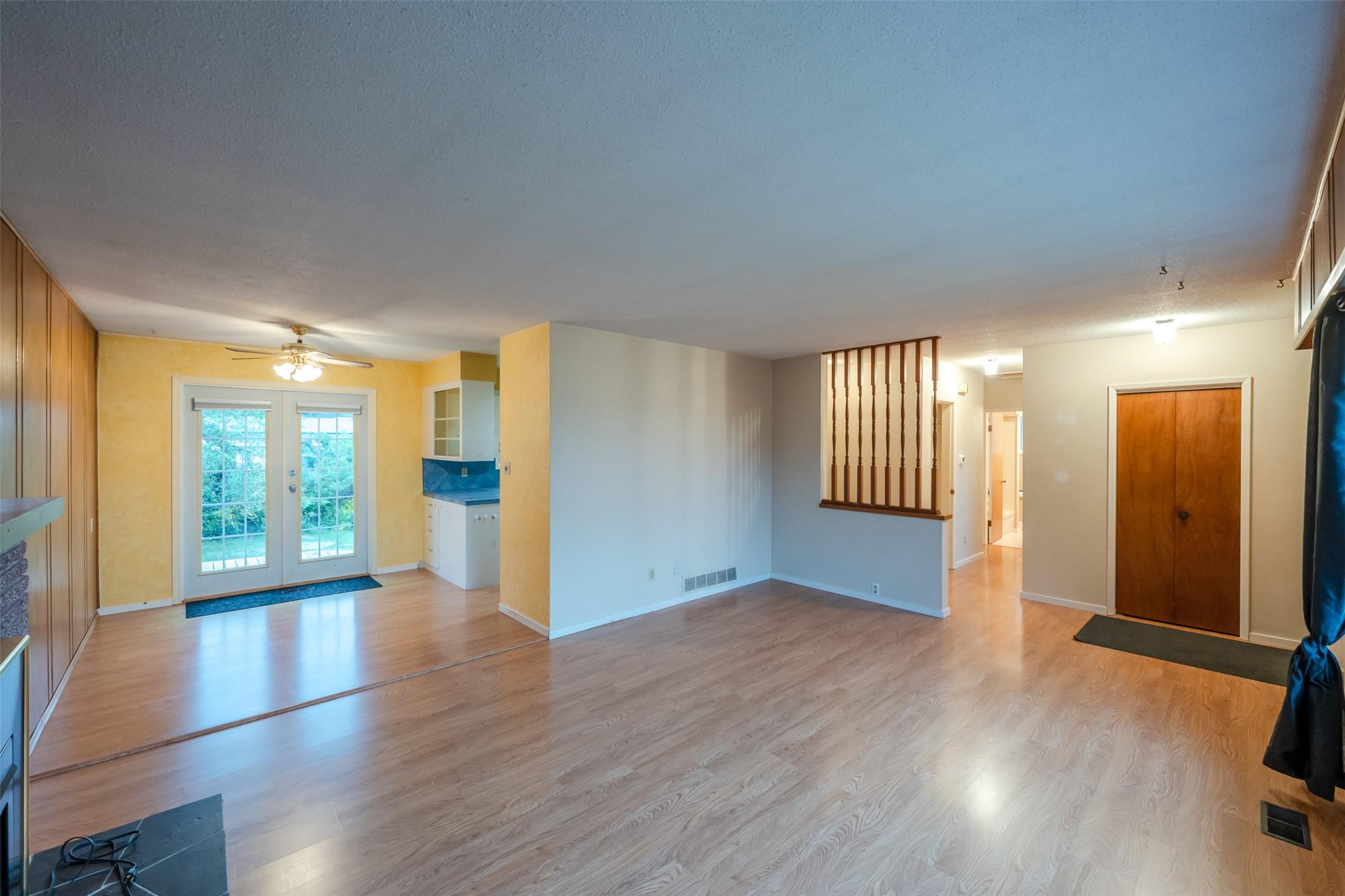 132 Secrest Place, Penticton, BC - Indoor Photo Showing Other Room