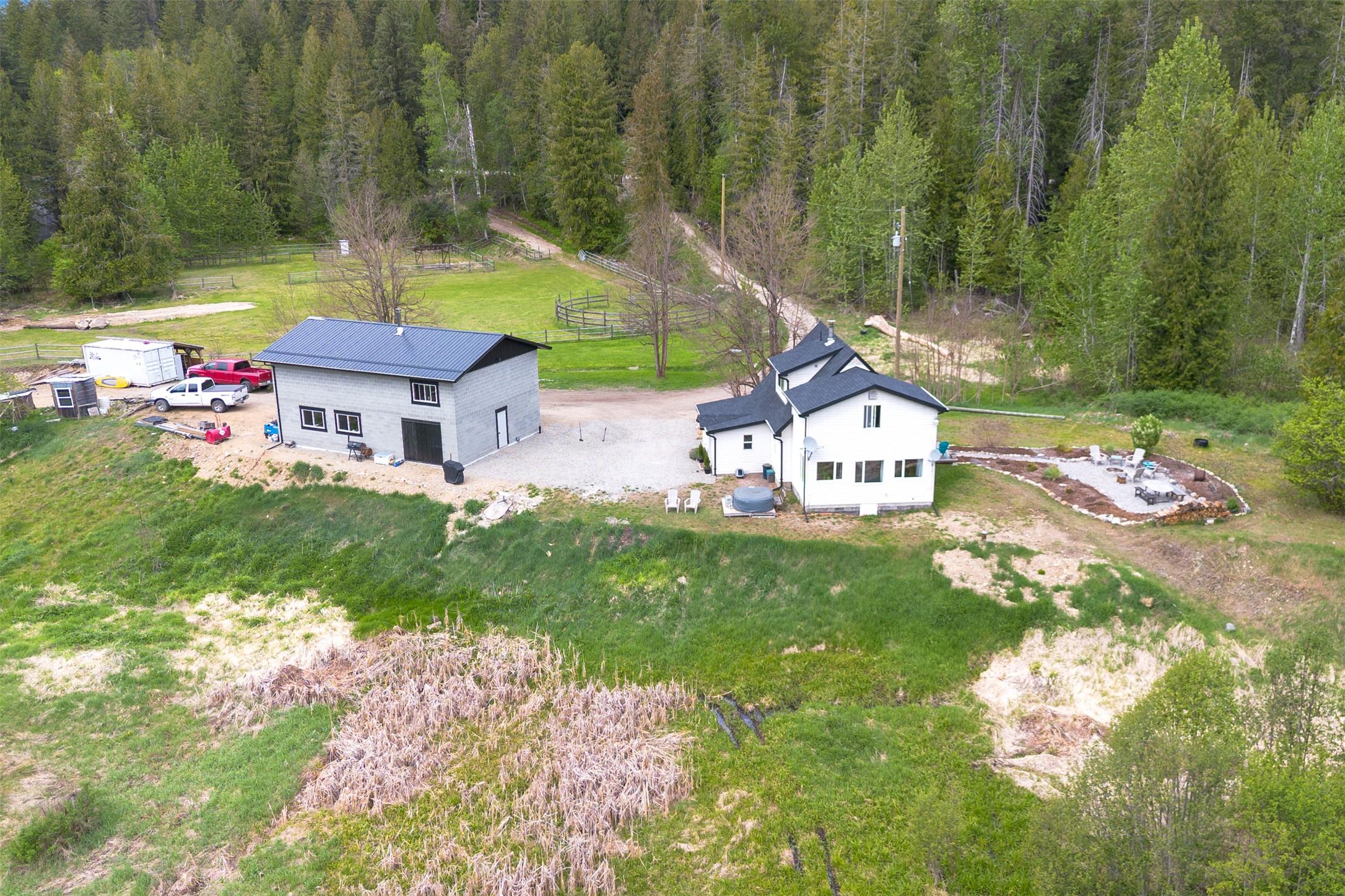 2904 Enderby Mabel Lake Road, Enderby, BC - Outdoor
