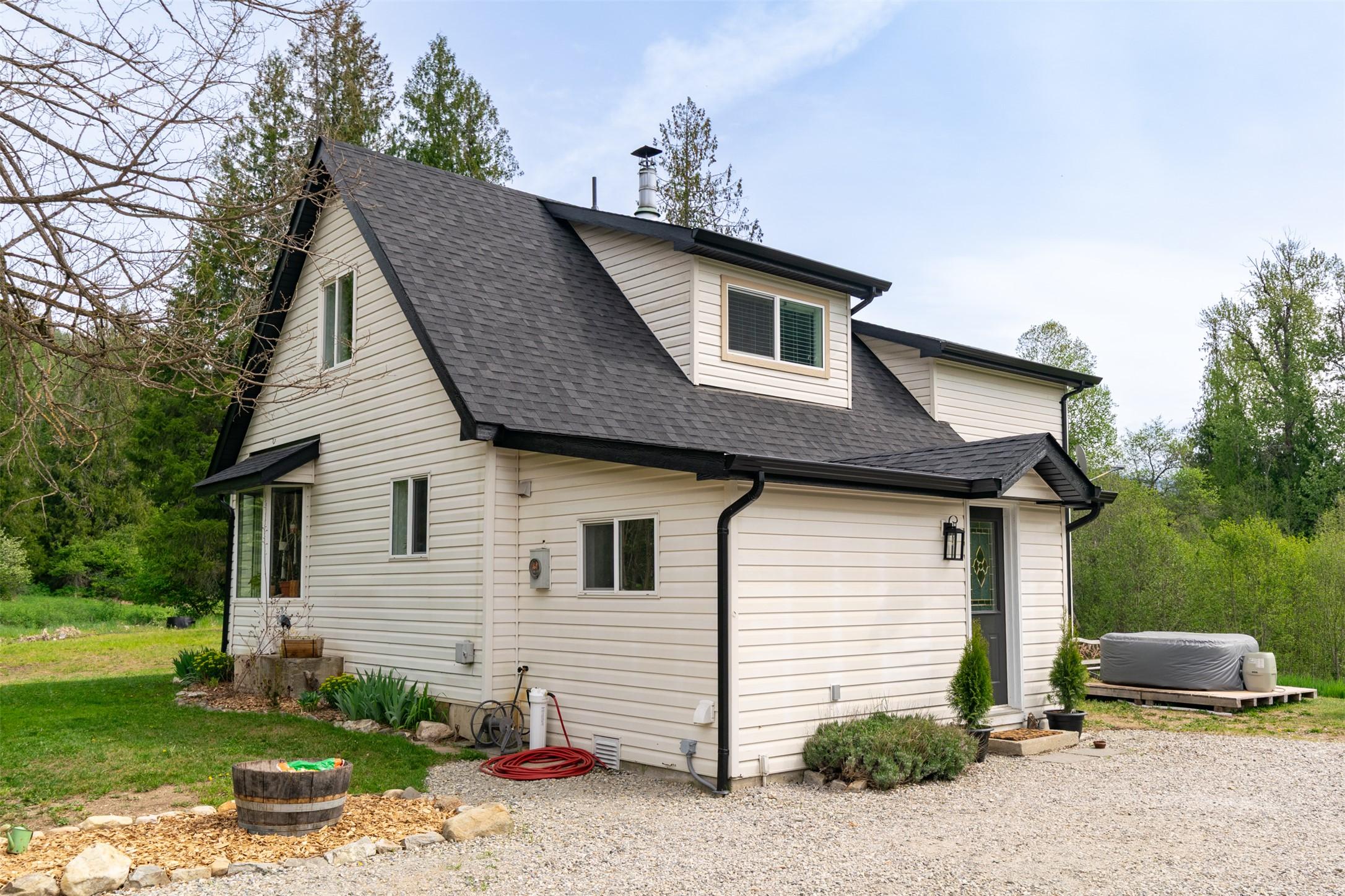 2904 Enderby Mabel Lake Road, Enderby, BC - Outdoor With Exterior