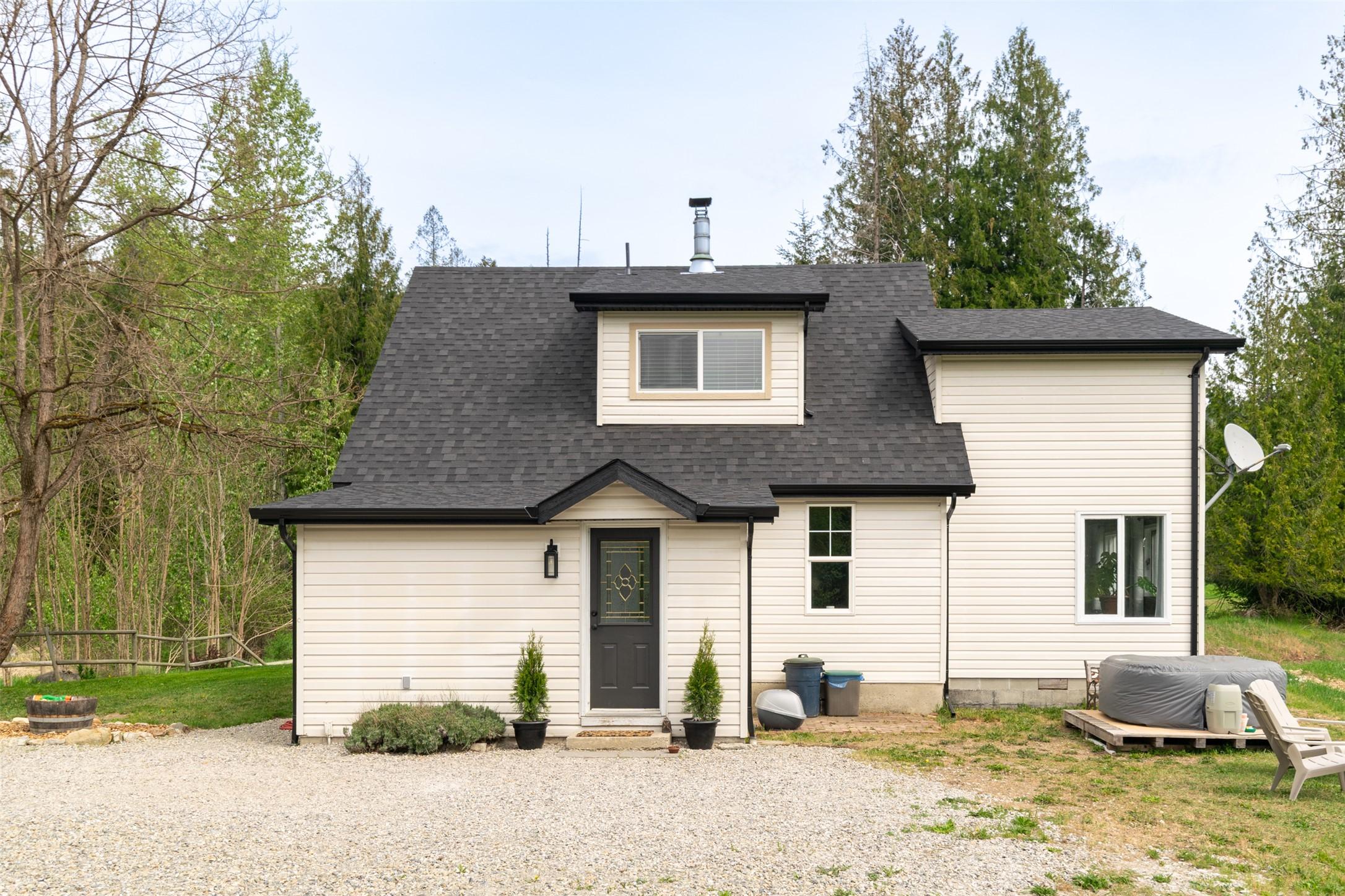 2904 Enderby Mabel Lake Road, Enderby, BC - Outdoor With Exterior