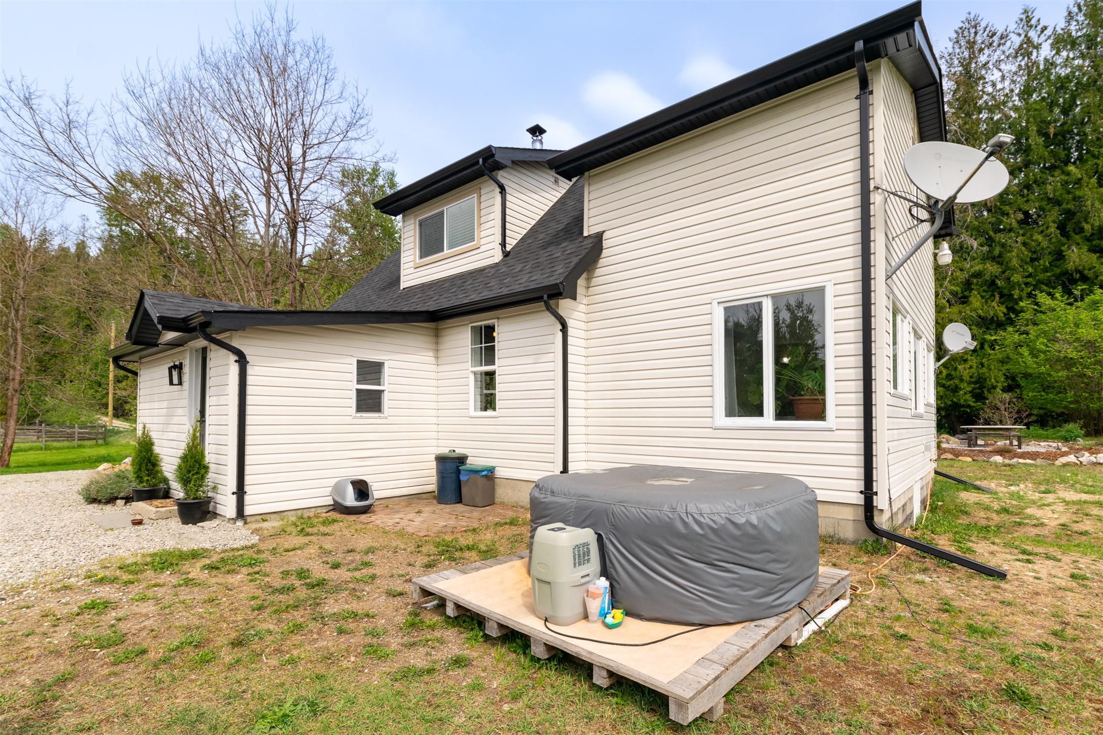 2904 Enderby Mabel Lake Road, Enderby, BC - Outdoor With Exterior
