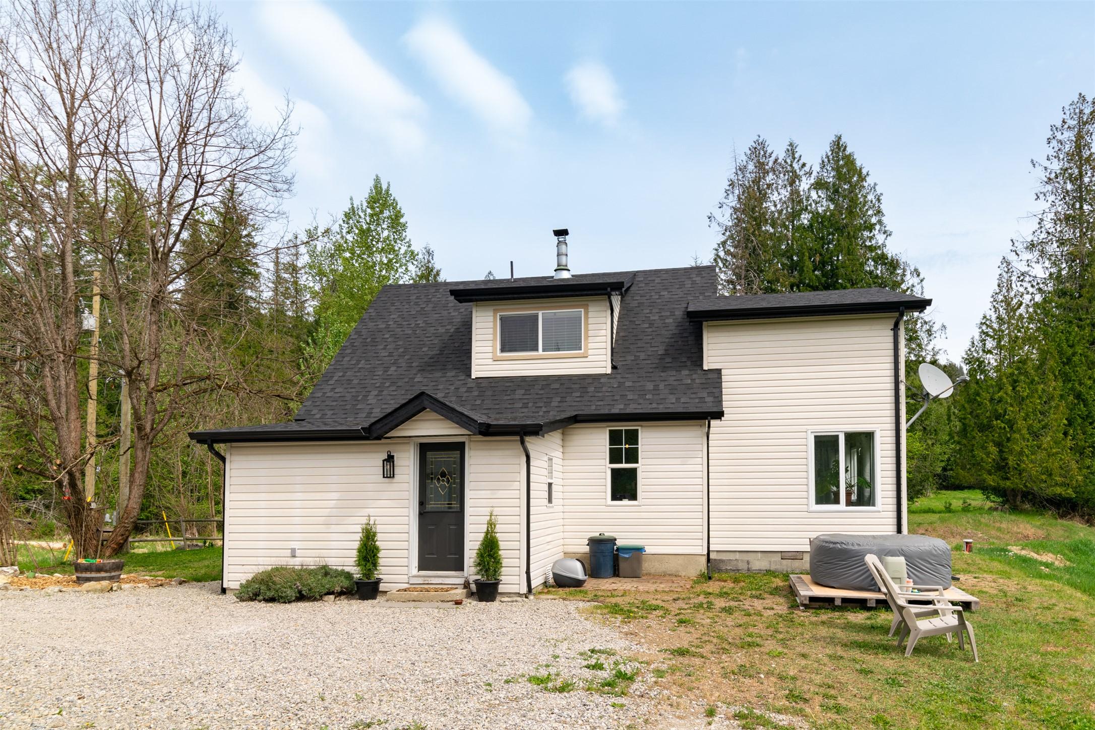 2904 Enderby Mabel Lake Road, Enderby, BC - Outdoor