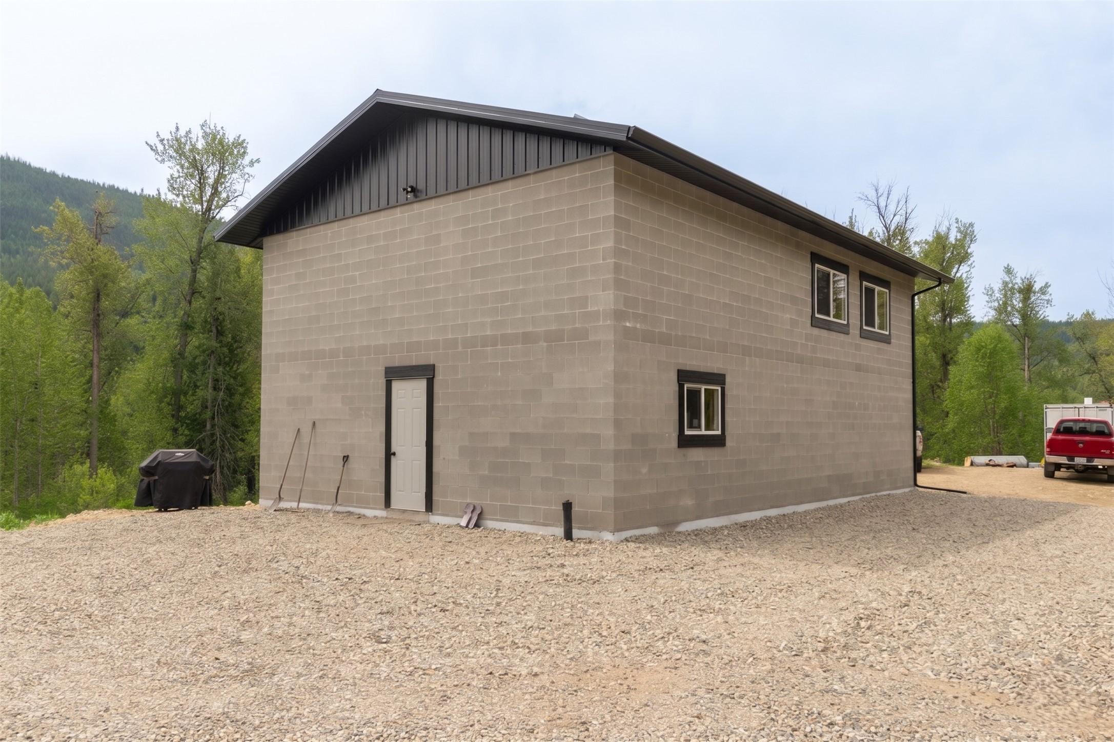 2904 Enderby Mabel Lake Road, Enderby, BC - Outdoor With Exterior