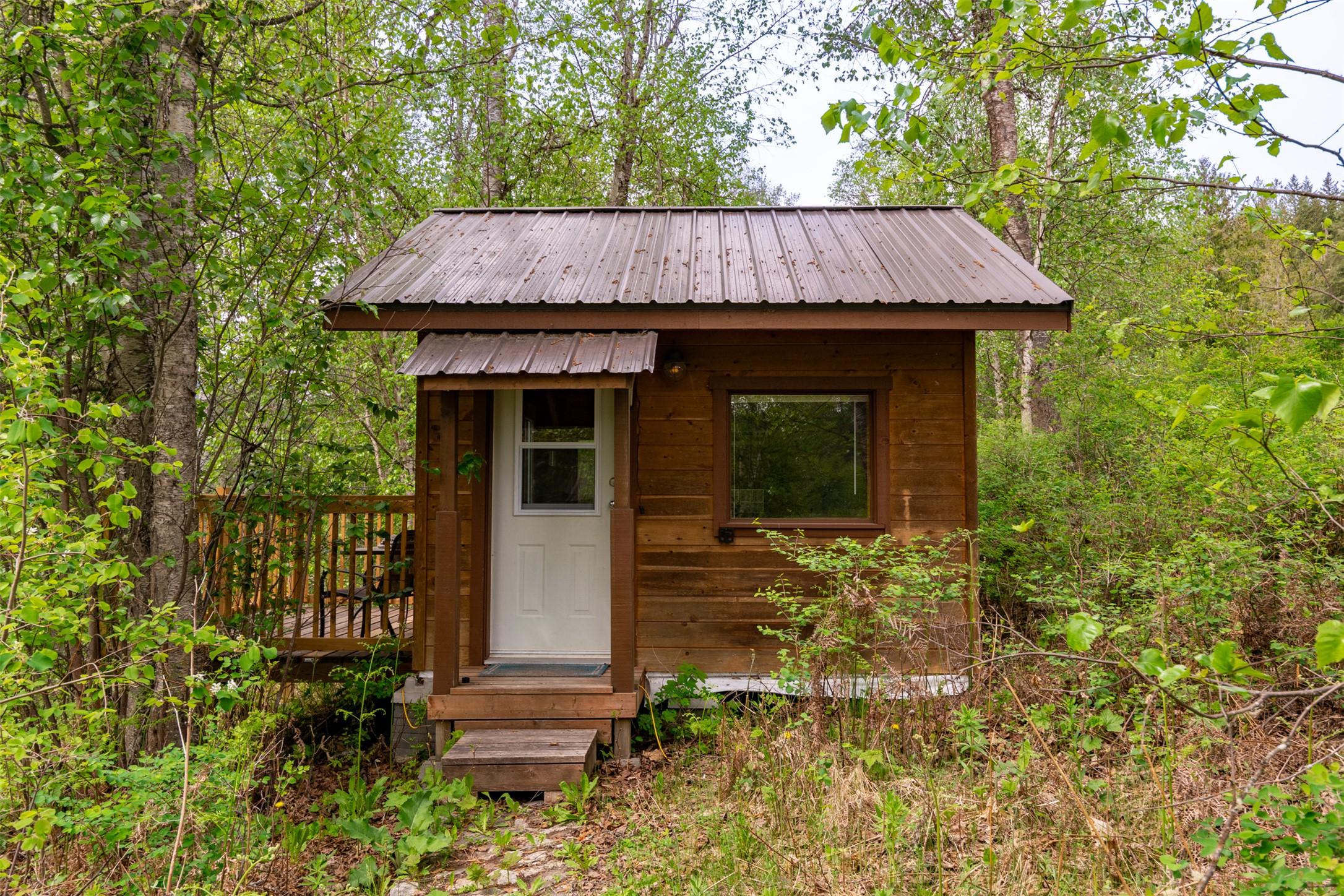 2904 Enderby Mabel Lake Road, Enderby, BC - Outdoor