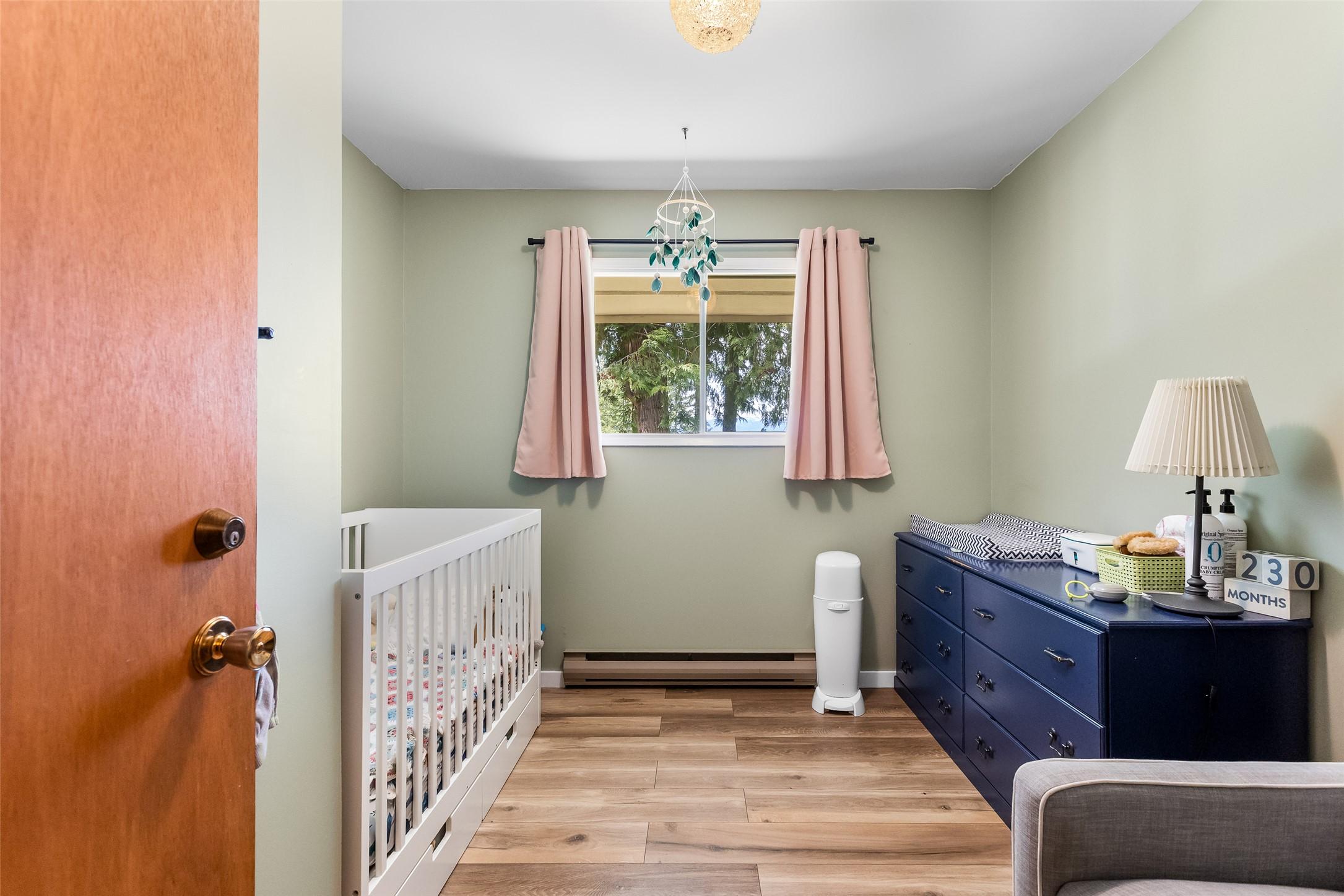 3988 Samuelson Road, Canyon, BC - Indoor