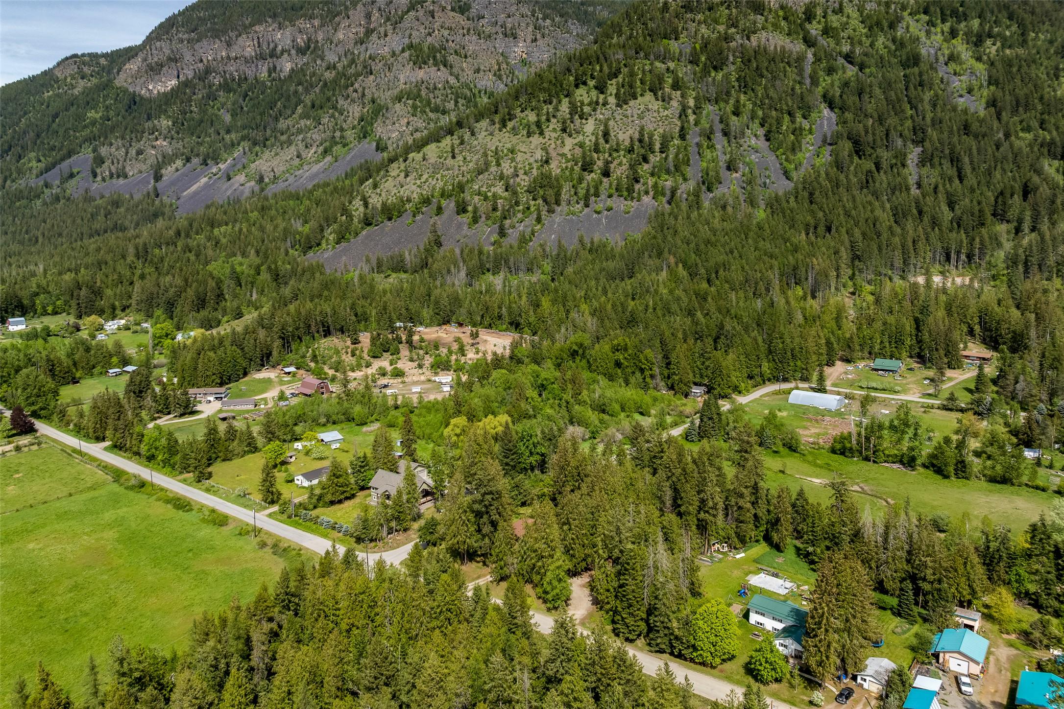 3988 Samuelson Road, Canyon, BC - Outdoor With View