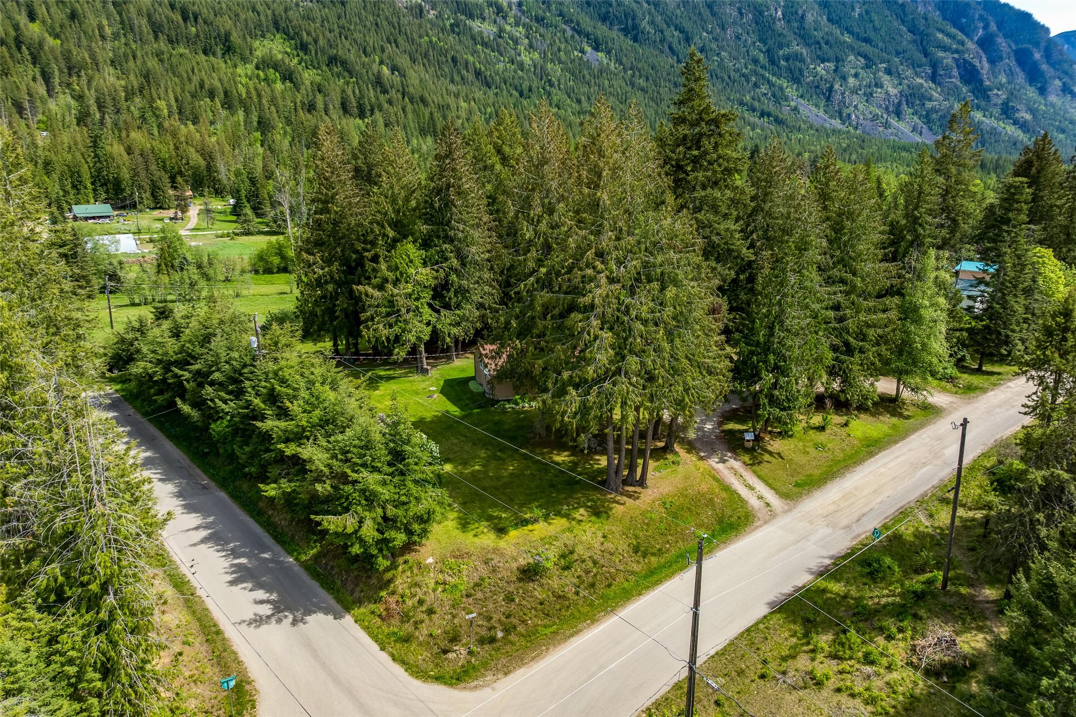 3988 Samuelson Road, Canyon, BC - Outdoor With View