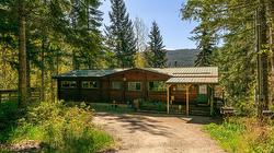 781 Gardom Lake Road Enderby, BC V0E 1V3