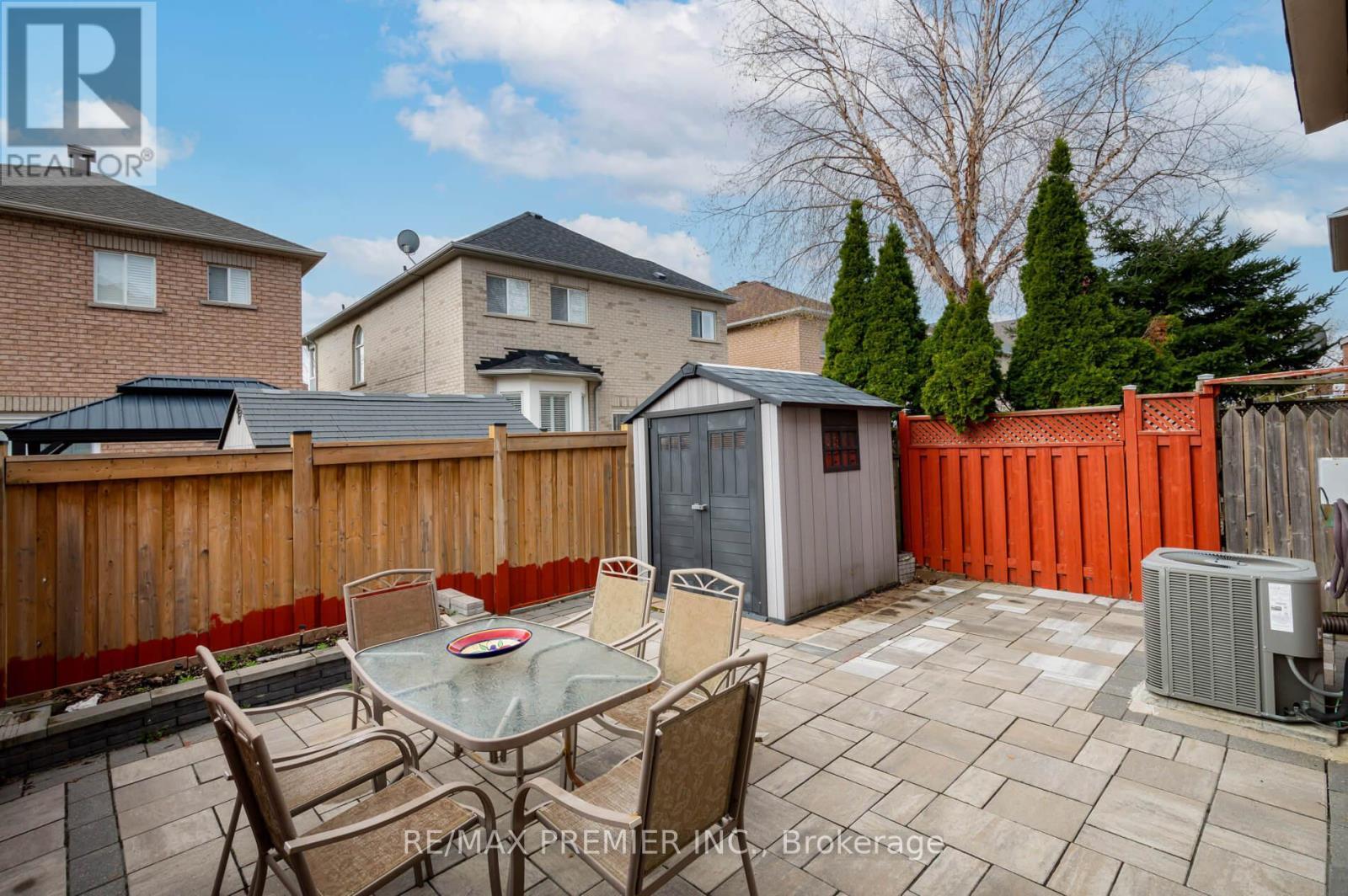 140 Dolce Crescent, Vaughan, ON - Outdoor With Deck Patio Veranda