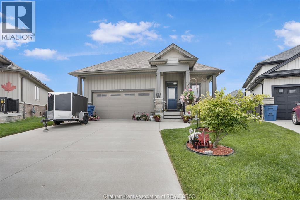 524 Eventide Place, Chatham, ON - Outdoor