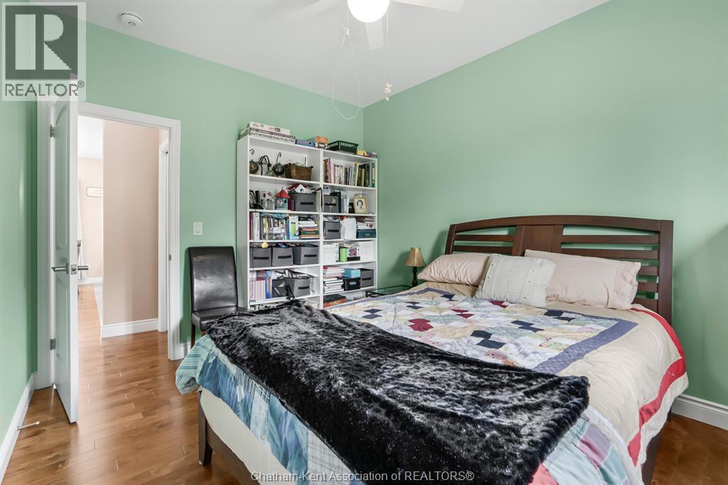 524 Eventide Place, Chatham, ON - Indoor Photo Showing Bedroom