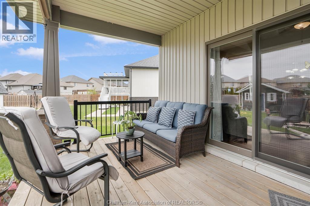 524 Eventide Place, Chatham, ON - Outdoor With Deck Patio Veranda With Exterior