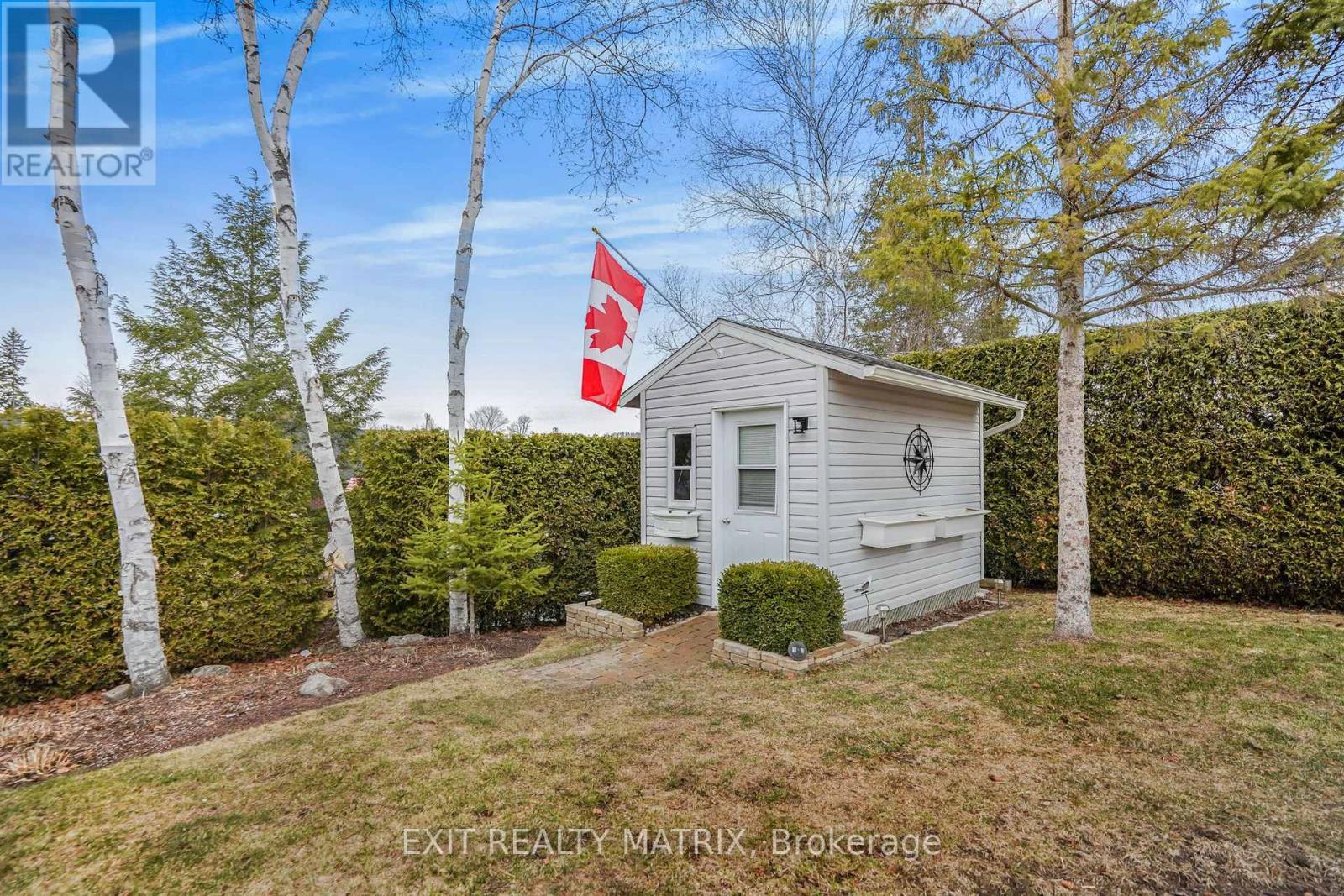 636 Front Road, Champlain, ON - Outdoor
