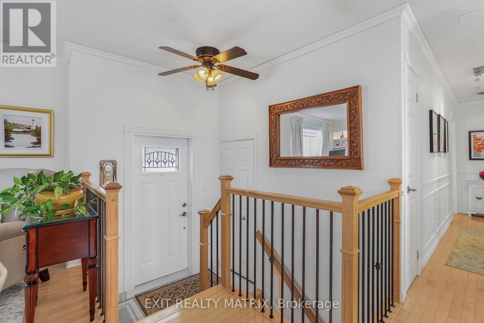 636 Front Road, Champlain, ON - Indoor Photo Showing Other Room