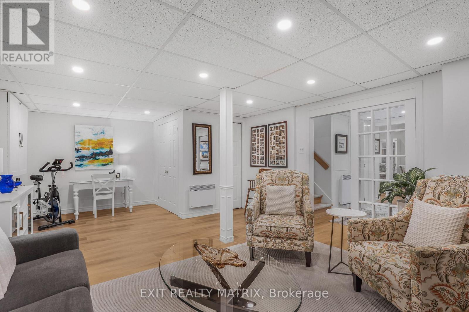 636 Front Road, Champlain, ON - Indoor Photo Showing Other Room