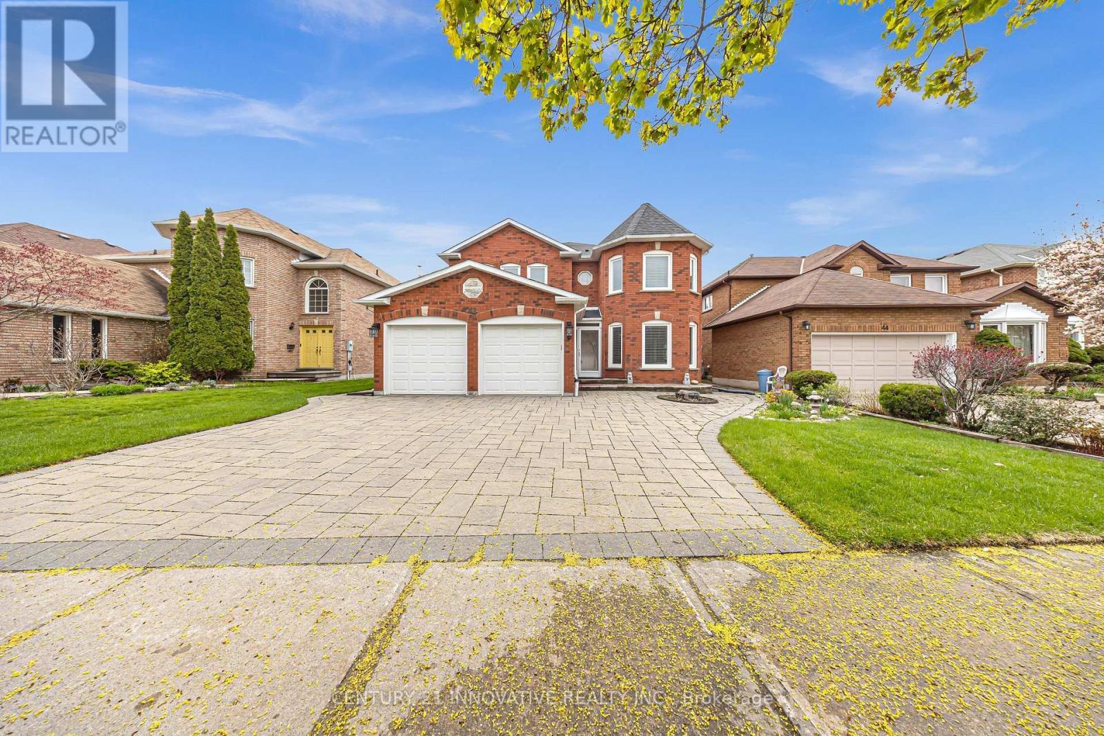 42 Kevi Crescent, Richmond Hill, ON - Outdoor