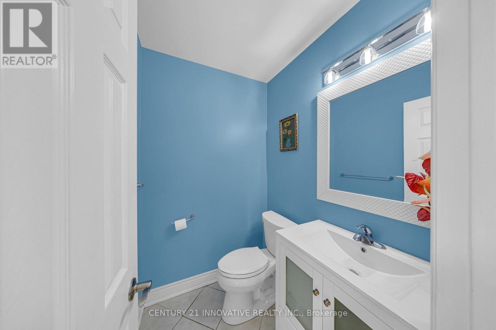 42 Kevi Crescent, Richmond Hill, ON - Indoor Photo Showing Bathroom