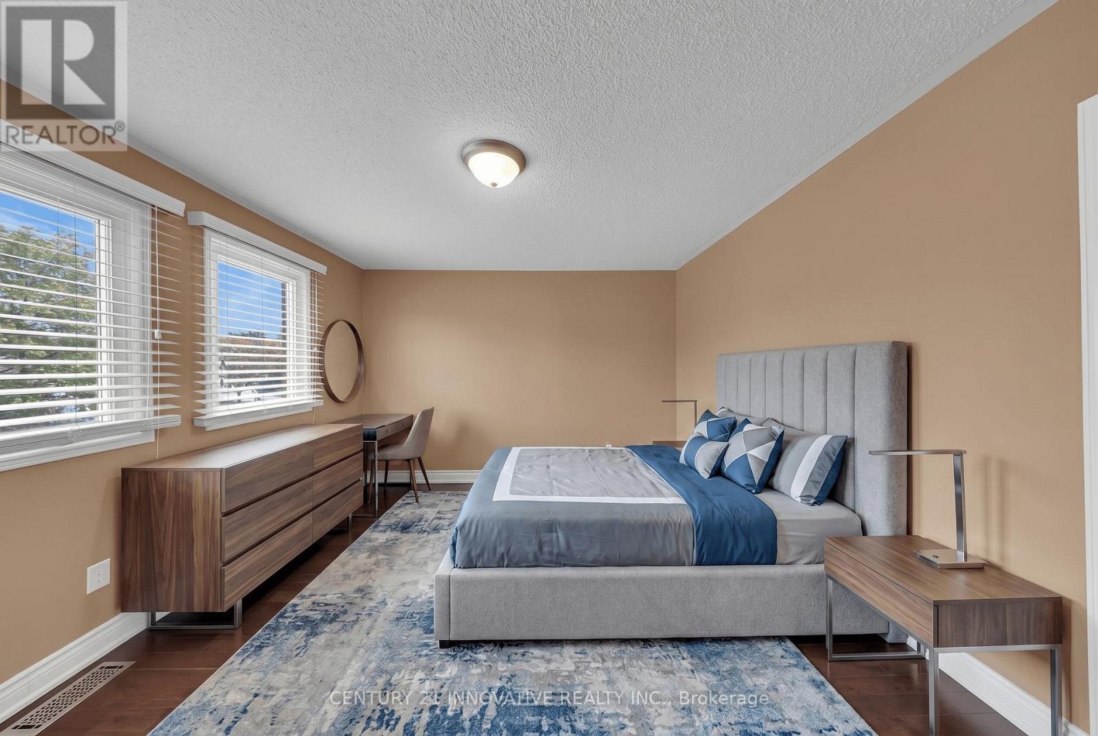 42 Kevi Crescent, Richmond Hill, ON - Indoor Photo Showing Bedroom