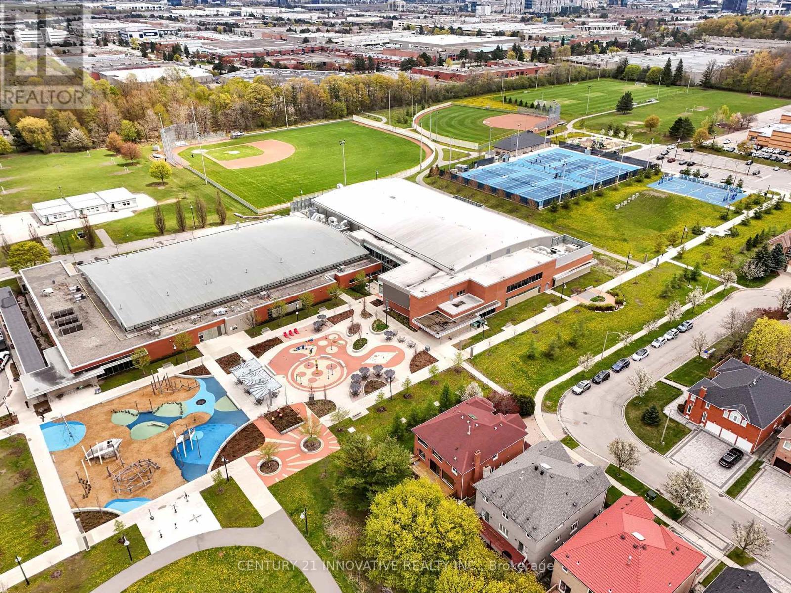 42 Kevi Crescent, Richmond Hill, ON - Outdoor With View