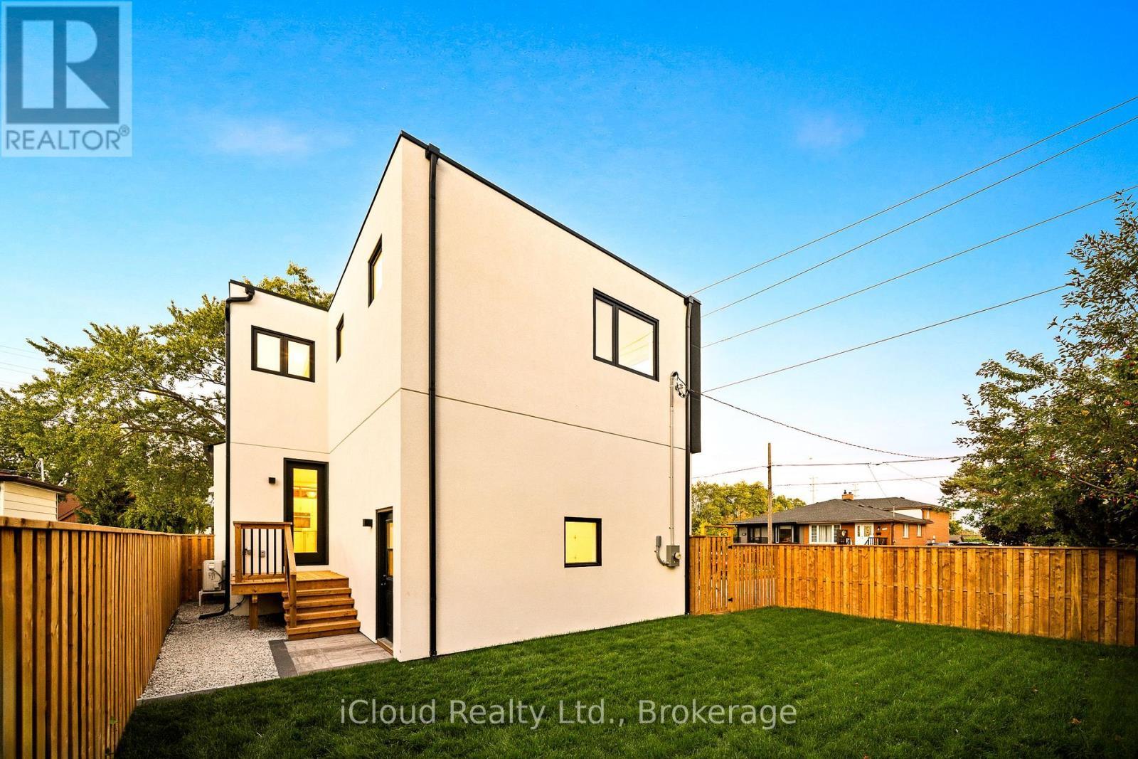 1140 Ogden Avenue, Mississauga, ON - Outdoor