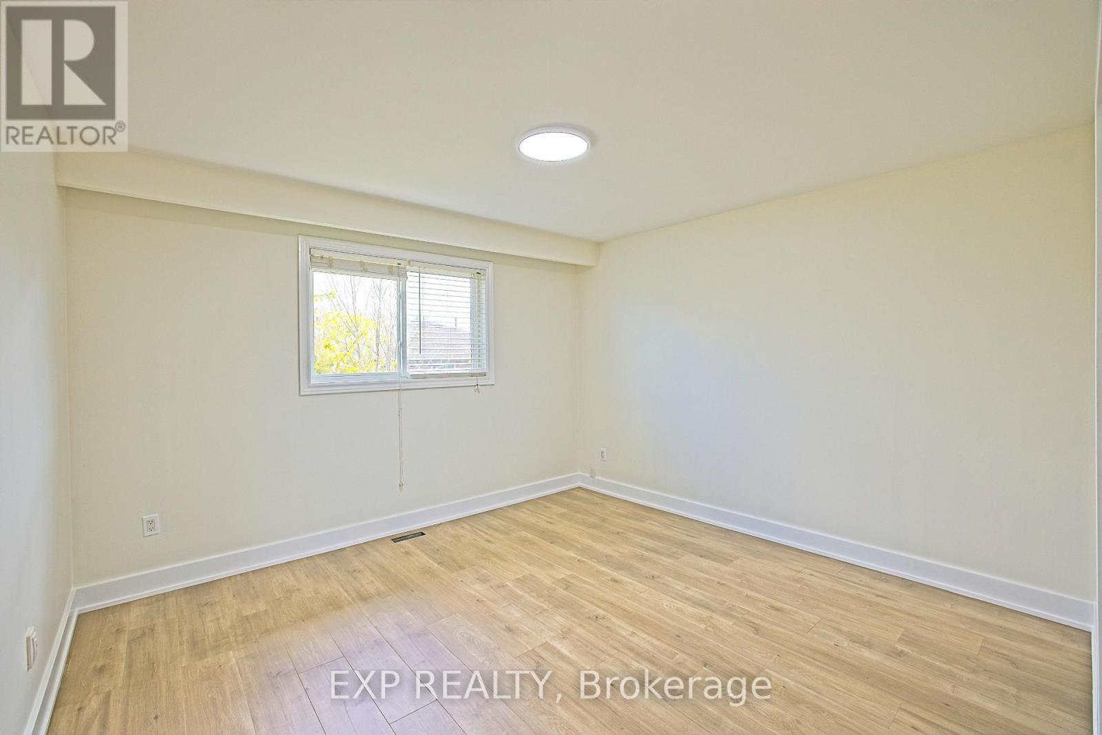 Upper - 4 Fallway Road, Brampton, ON - Indoor Photo Showing Other Room
