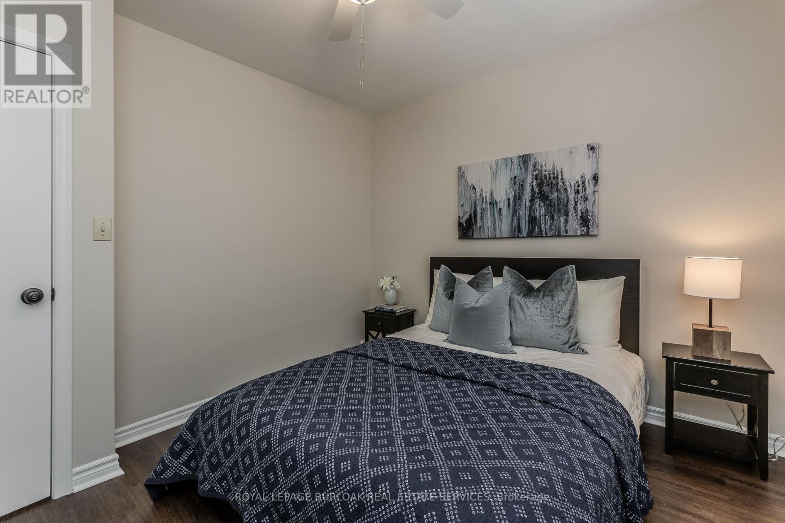 2 Glenbarr Road, St. Catharines, ON - Indoor Photo Showing Bedroom