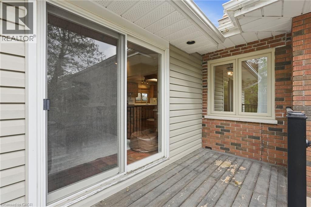 21 Brian Boulevard, Waterdown, ON - Outdoor With Deck Patio Veranda With Exterior