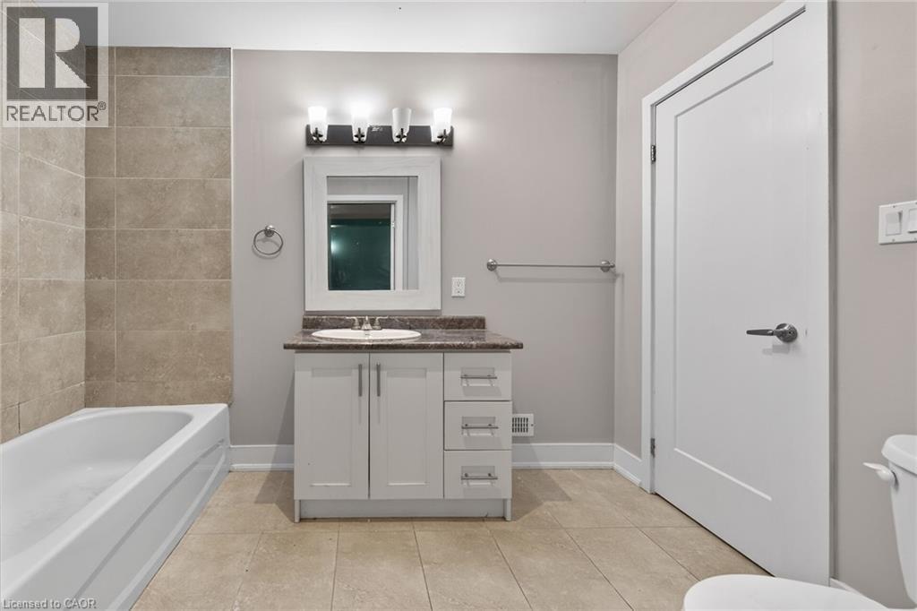 UNIT A - Lower Level Bathroom - 167 Walnut Street S, Hamilton, ON - Indoor Photo Showing Bathroom