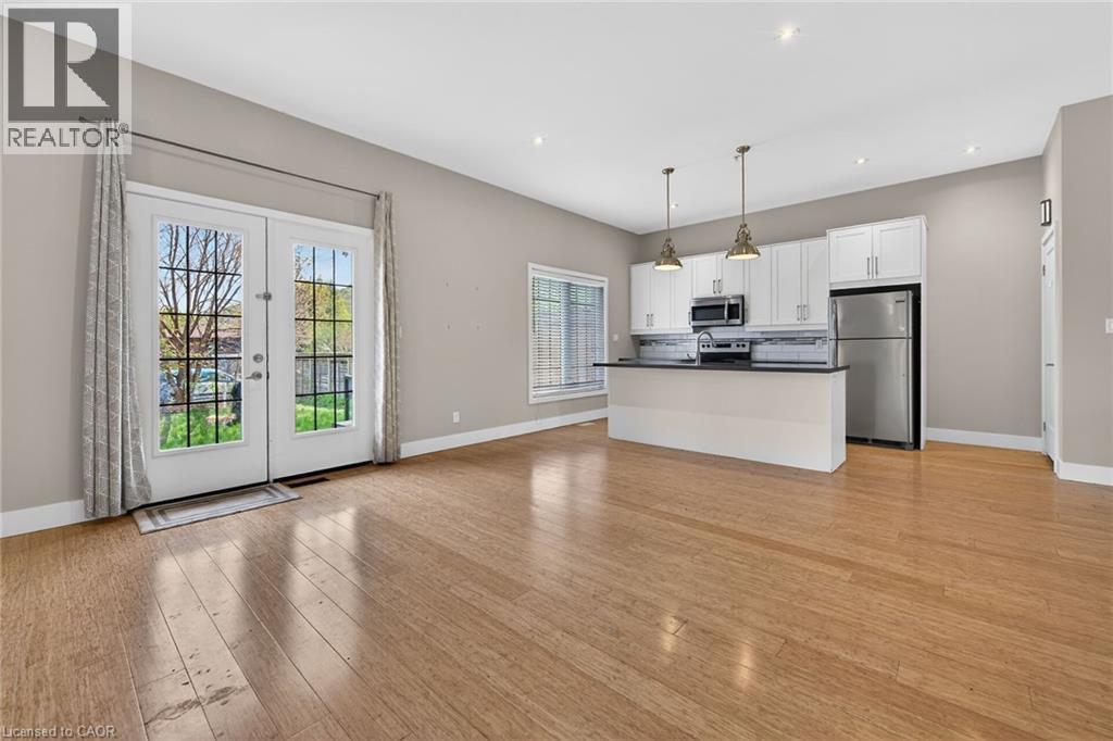 UNIT A - Main Level Kitchen & Dining Space - 167 Walnut Street S, Hamilton, ON - Indoor Photo Showing Kitchen
