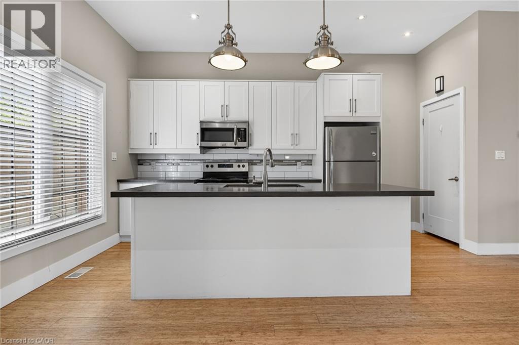 UNIT A - Main Level Kitchen - 167 Walnut Street S, Hamilton, ON - Indoor Photo Showing Kitchen