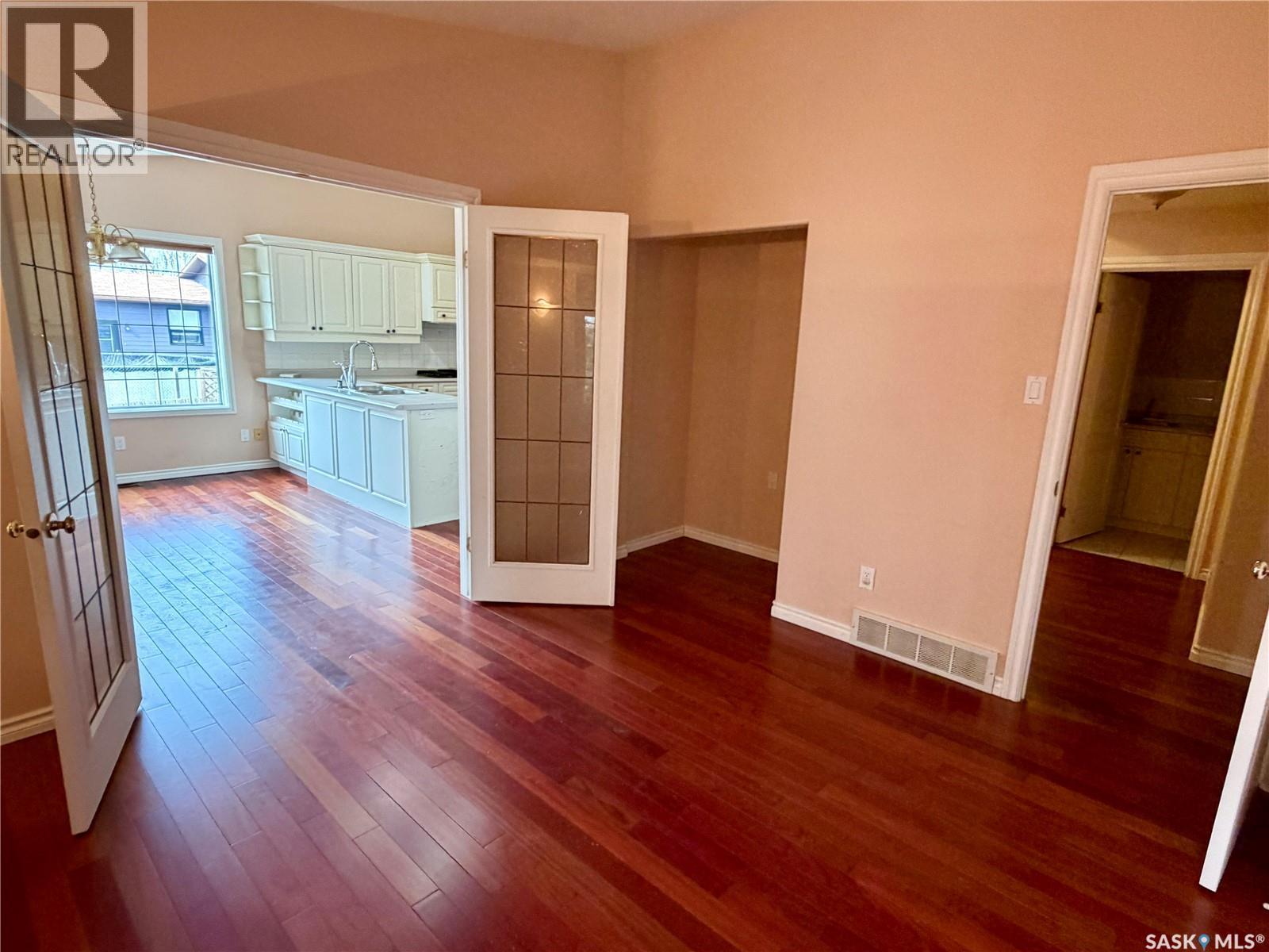 616 3Rd Street E, Spiritwood, SK - Indoor