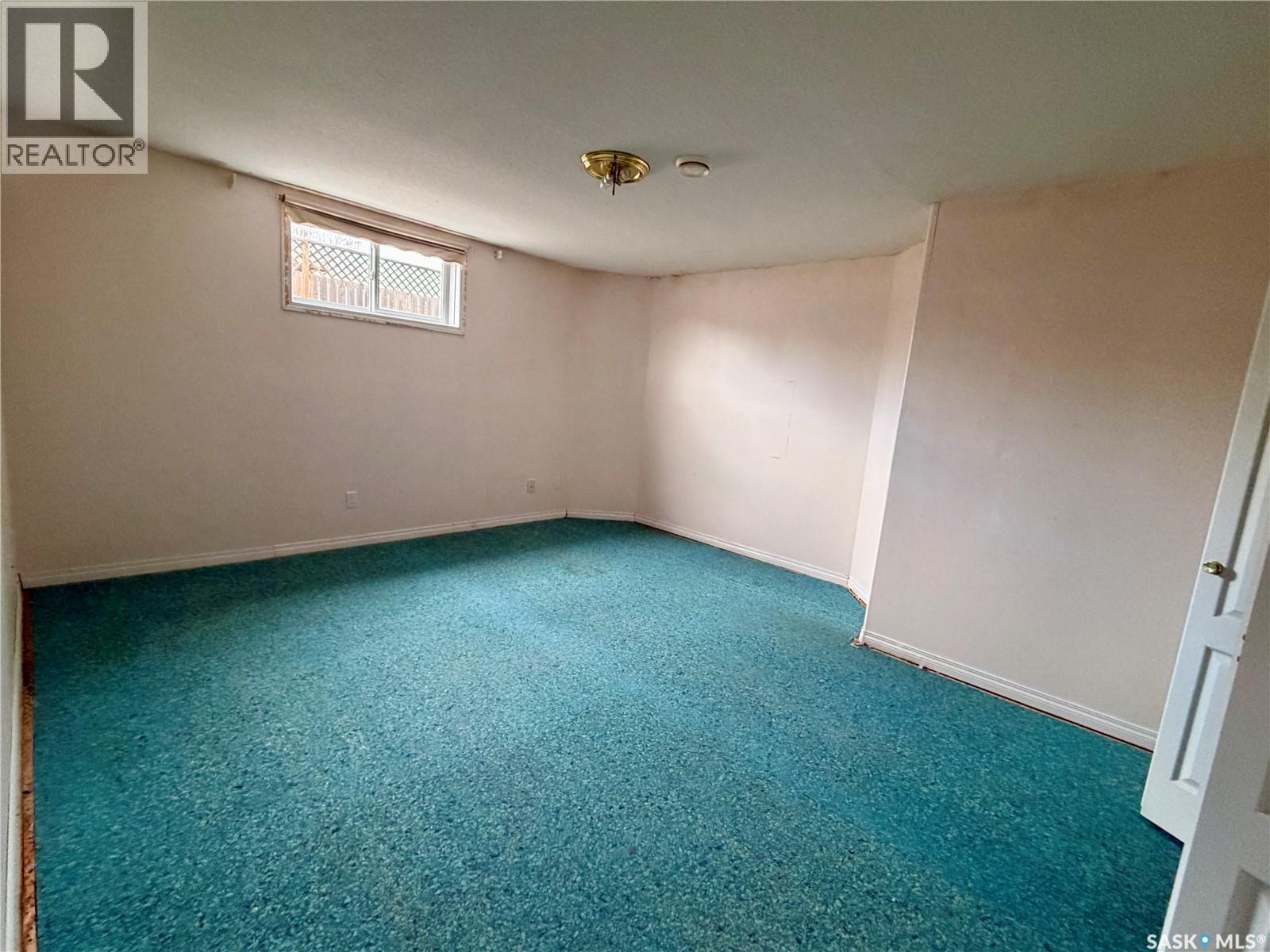 616 3Rd Street E, Spiritwood, SK - Indoor Photo Showing Other Room
