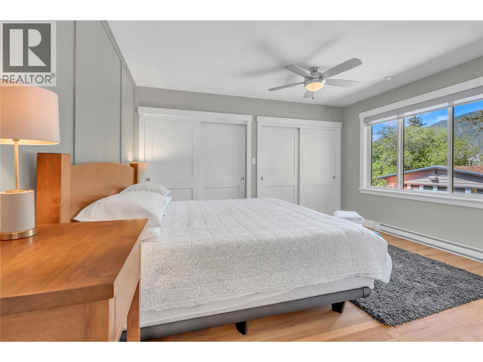1213 Lambert Drive, Penticton, BC - Indoor Photo Showing Bedroom