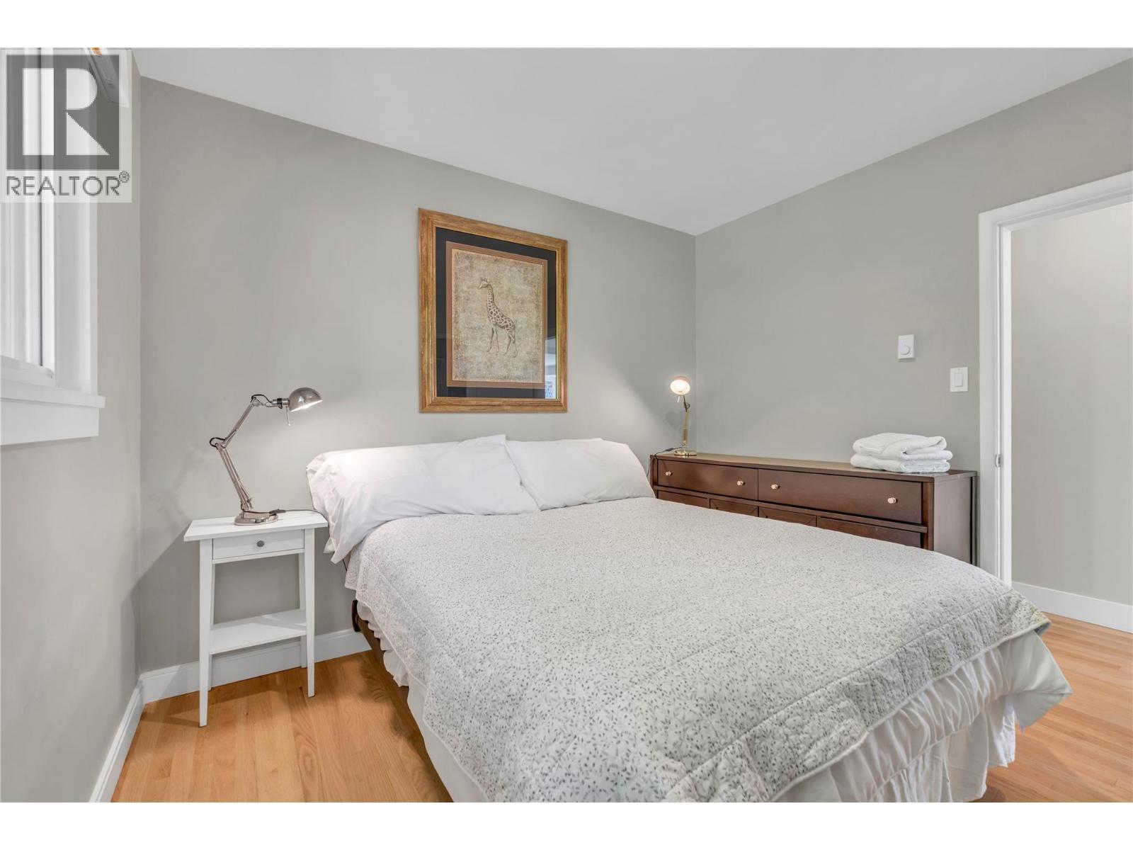 1213 Lambert Drive, Penticton, BC - Indoor Photo Showing Bedroom