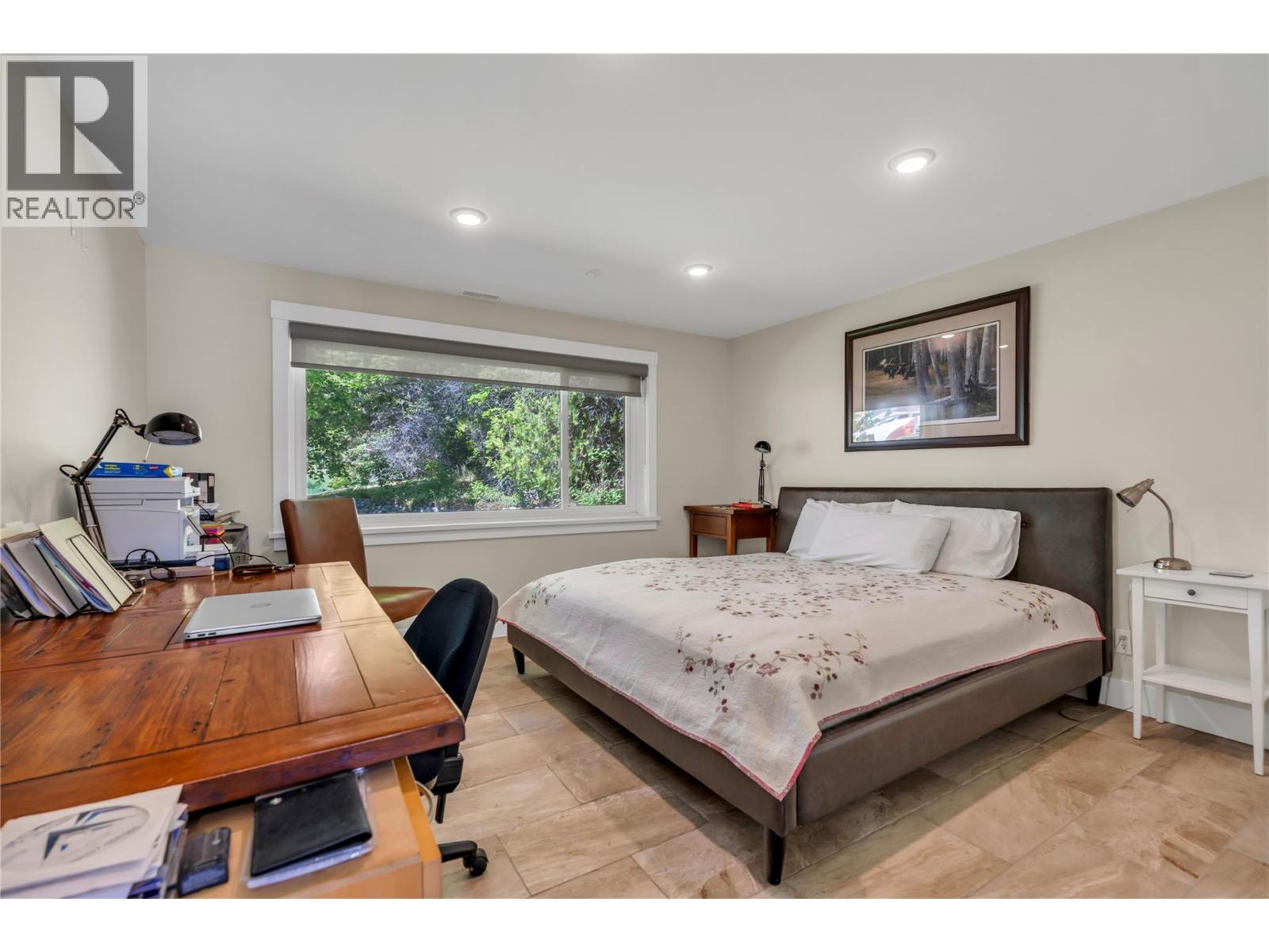 1213 Lambert Drive, Penticton, BC - Indoor Photo Showing Bedroom