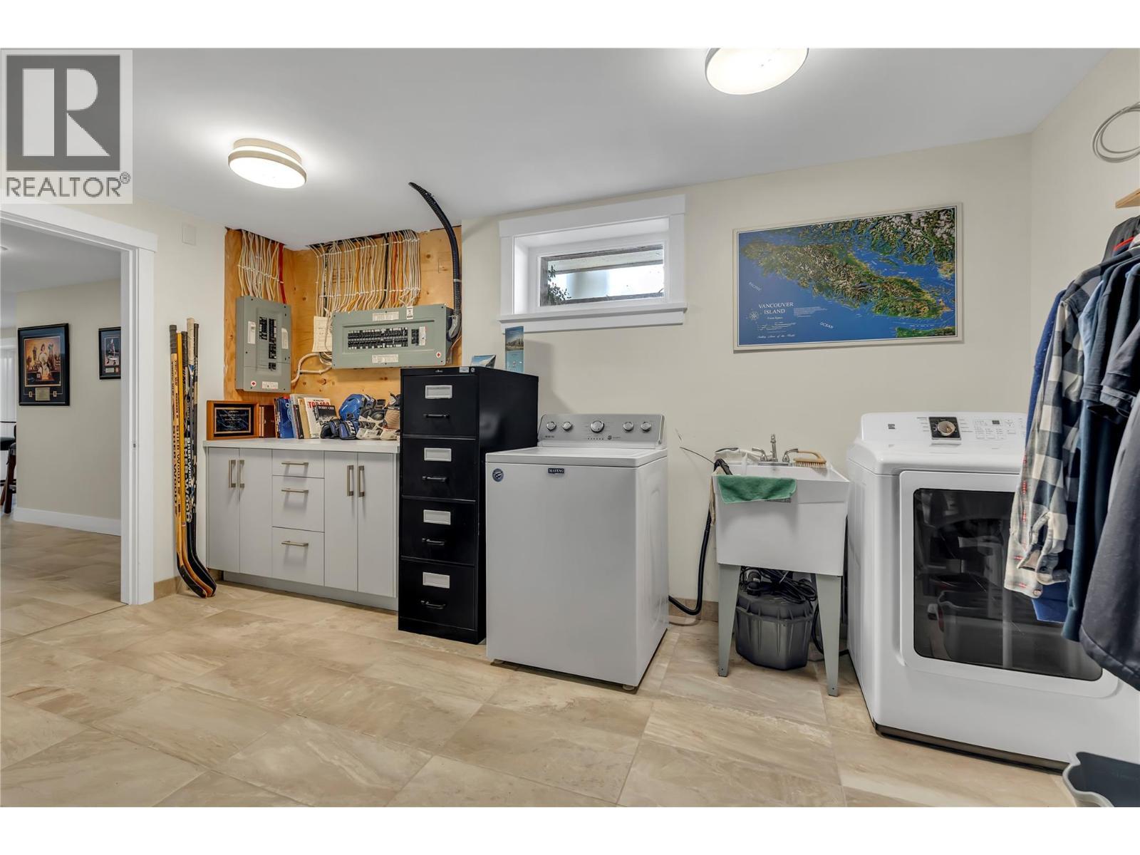1213 Lambert Drive, Penticton, BC - Indoor Photo Showing Laundry Room